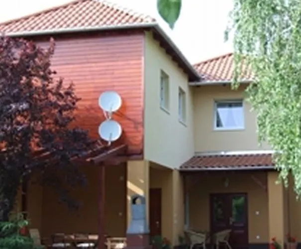 Ilona Apartmanhaz